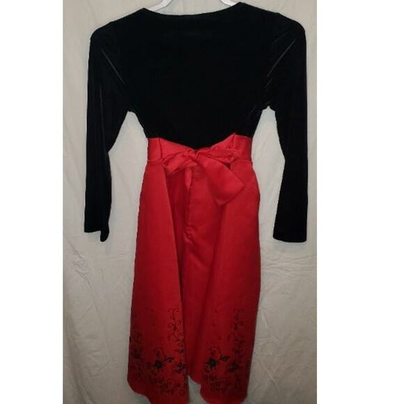 Rare Too Girls Red & Black Long Sleeve Dress with Bow Back Size 12 - Picture 2 of 5